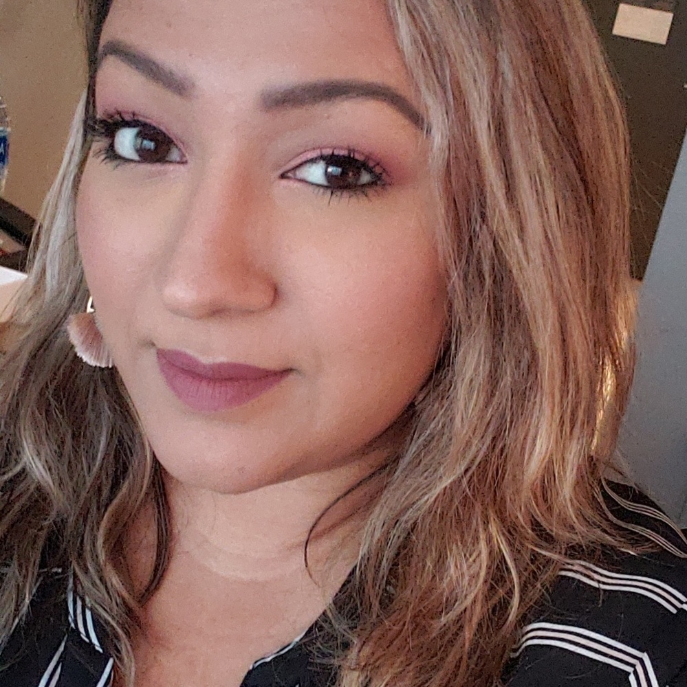 Meet your Posher, Amber